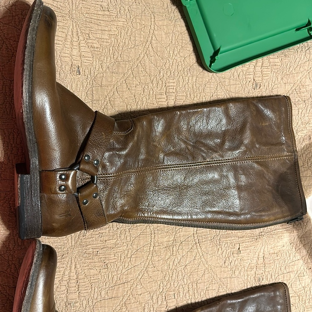 Frye boot